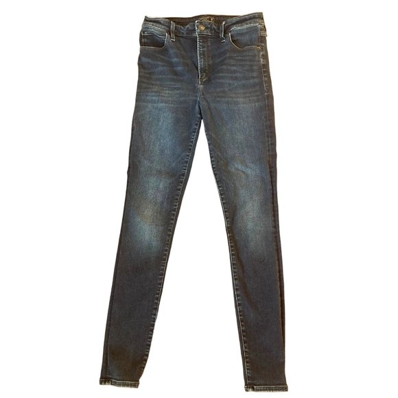 Abercrombie and Fitch Denim - Abercrombie & Fitch Simone High Rise Super Skinny Jeans Size  28/6